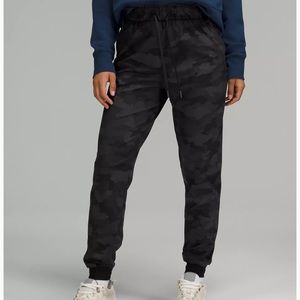 Lululemon Scuba Joggers